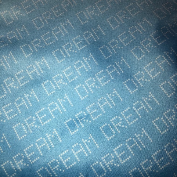 🌟 Free W/Cosmetic purchase or $4 - Picture 6 of 6